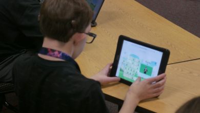 تريد ASL Aspire إضفاء طابع الألعاب على تعليم العلوم والتكنولوجيا والهندسة والرياضيات (STEM) للأطفال الصم